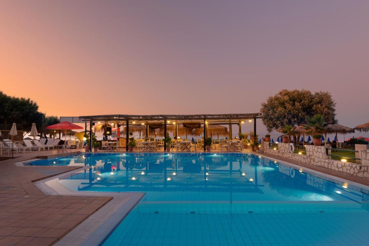 Erato Hotel Adults Only By Smile Hotels Platanés Esterno foto